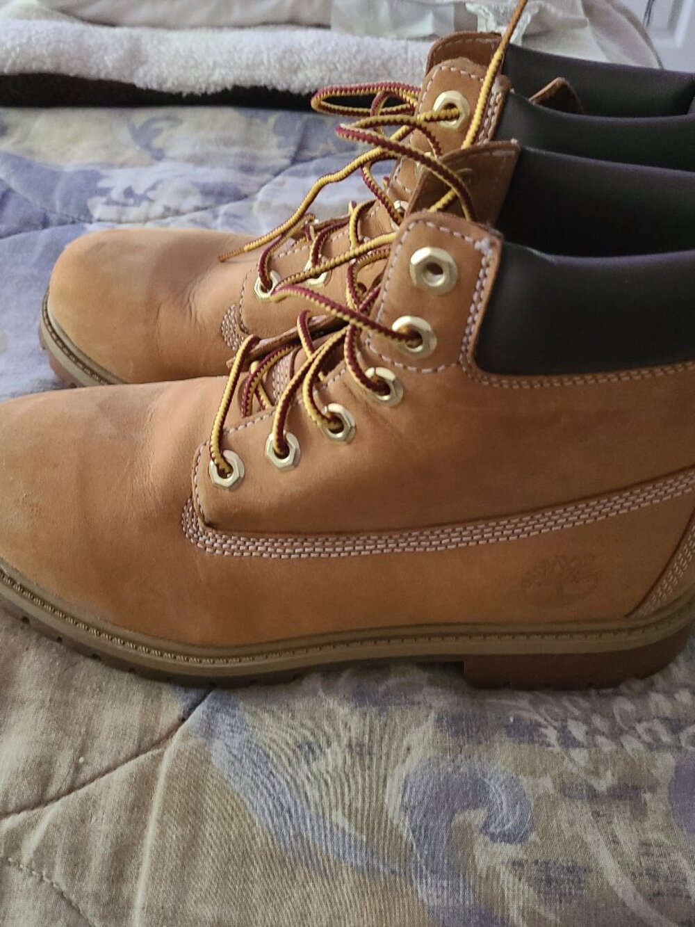 Size 6 Women's Timberland boots